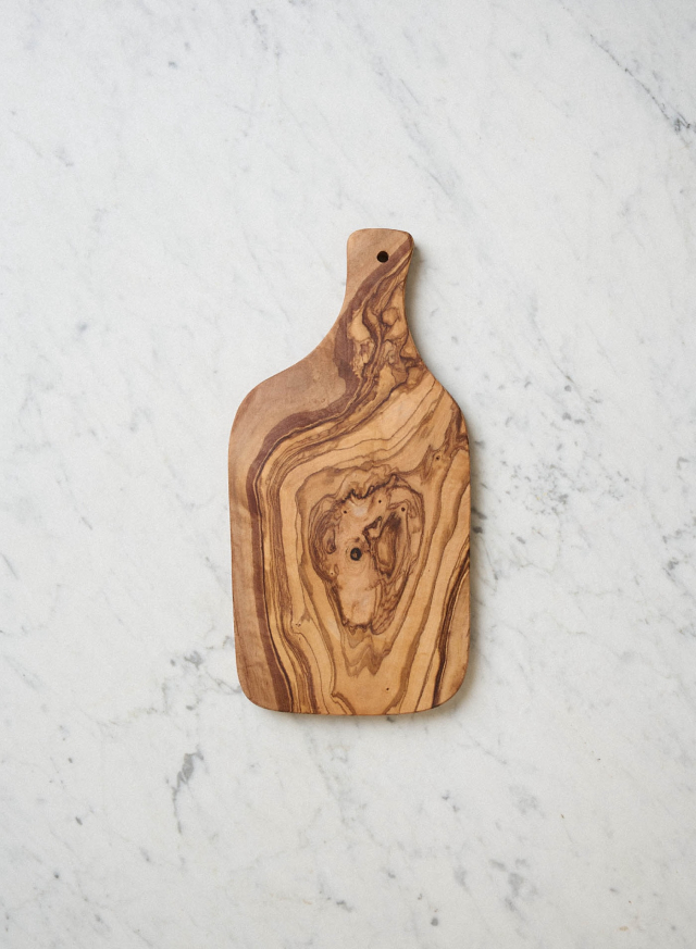 Skärbräda Irregular Olivträ