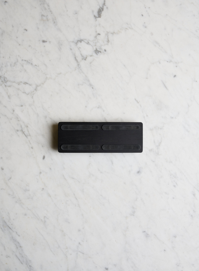 Magnetlist Svartbetsad Ek 16 cm