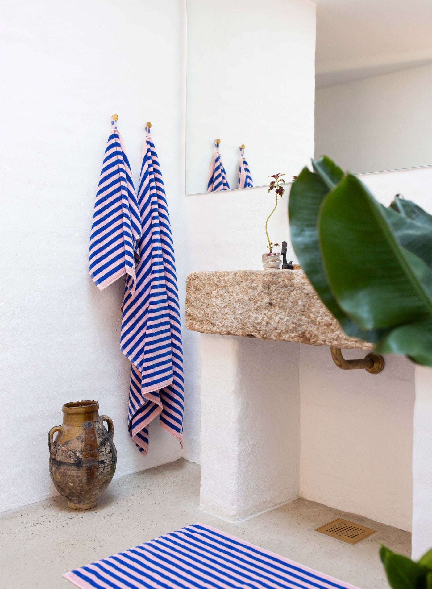 Bath Towel Blue & Rose