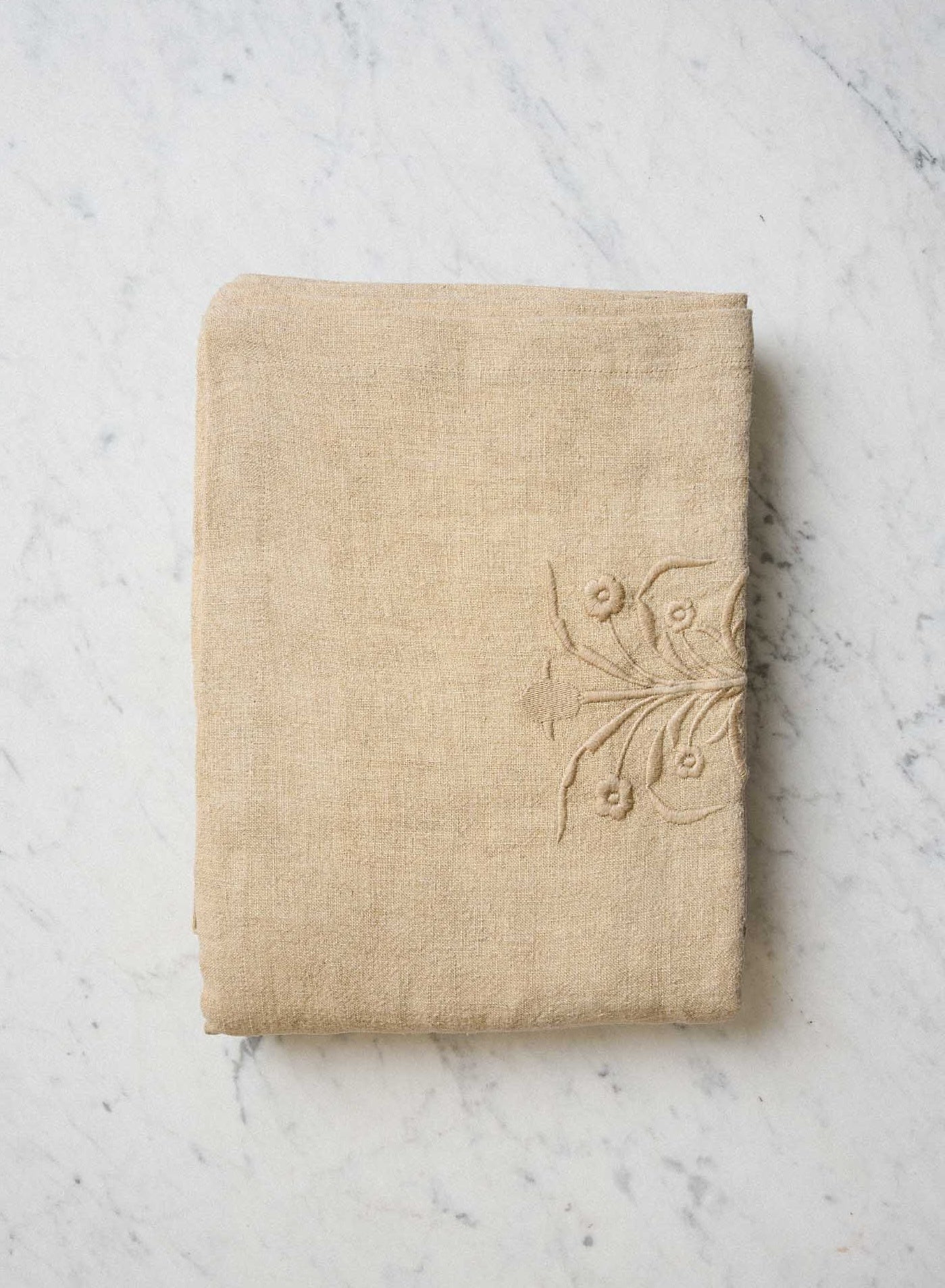 Bordsduk Floral Beige