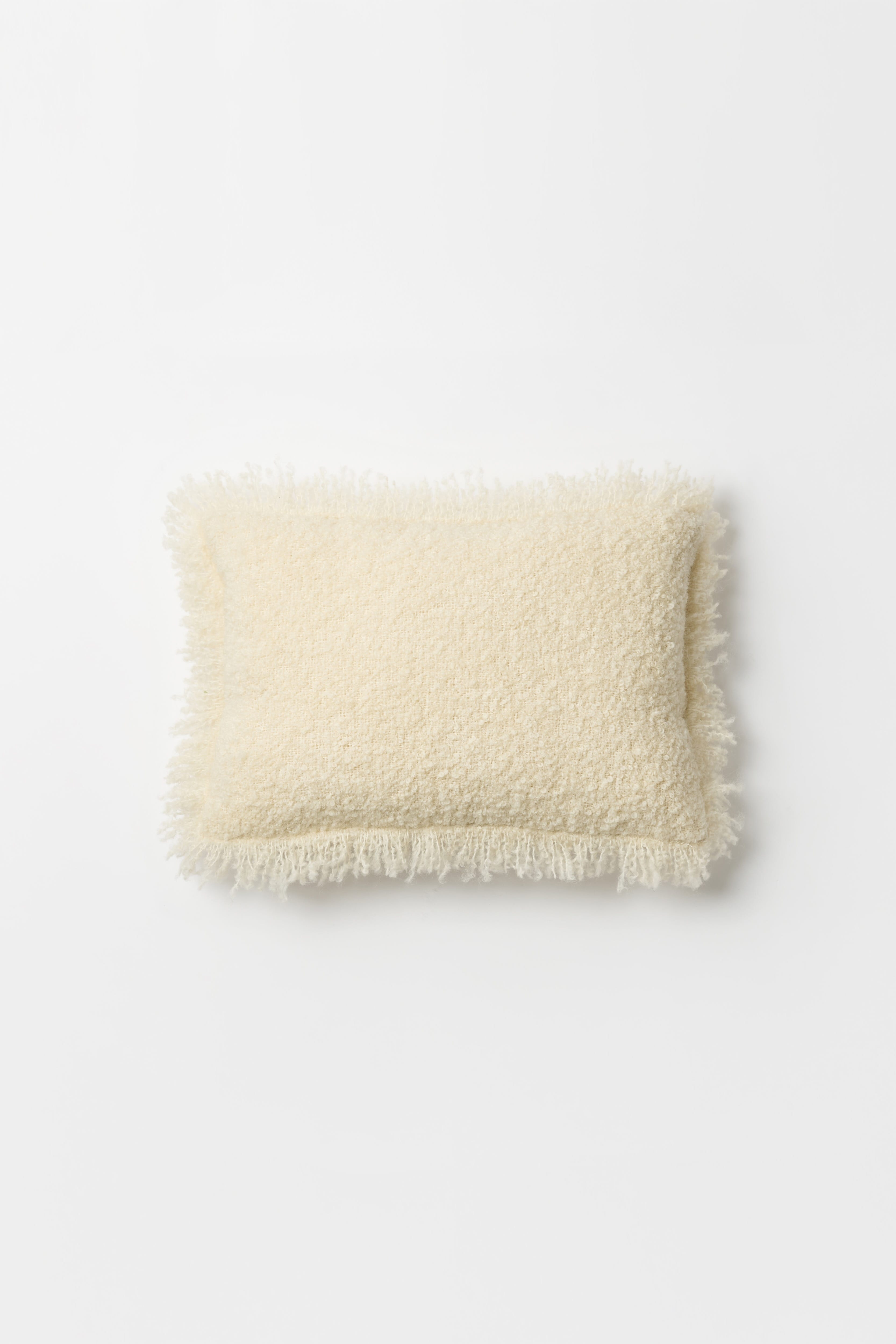 Ivory cushion 65 x 45 cm