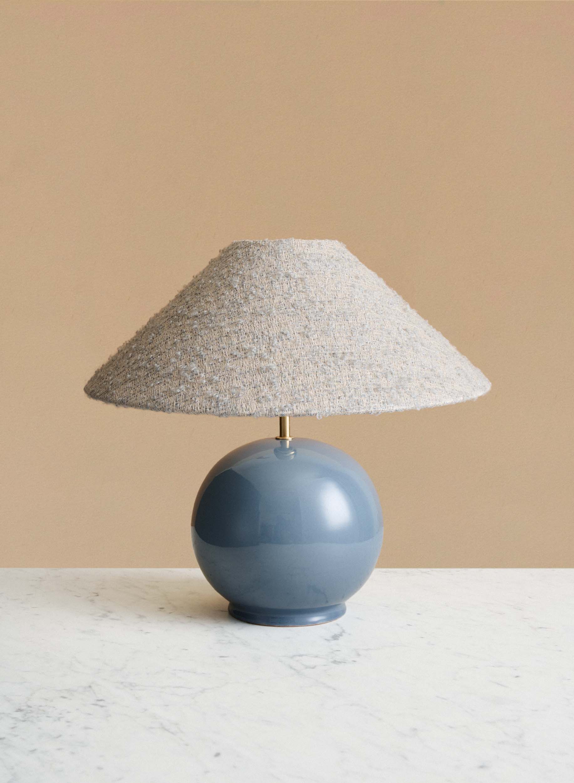 Bordslampa Tondo Blu | Ampio Pale Blue