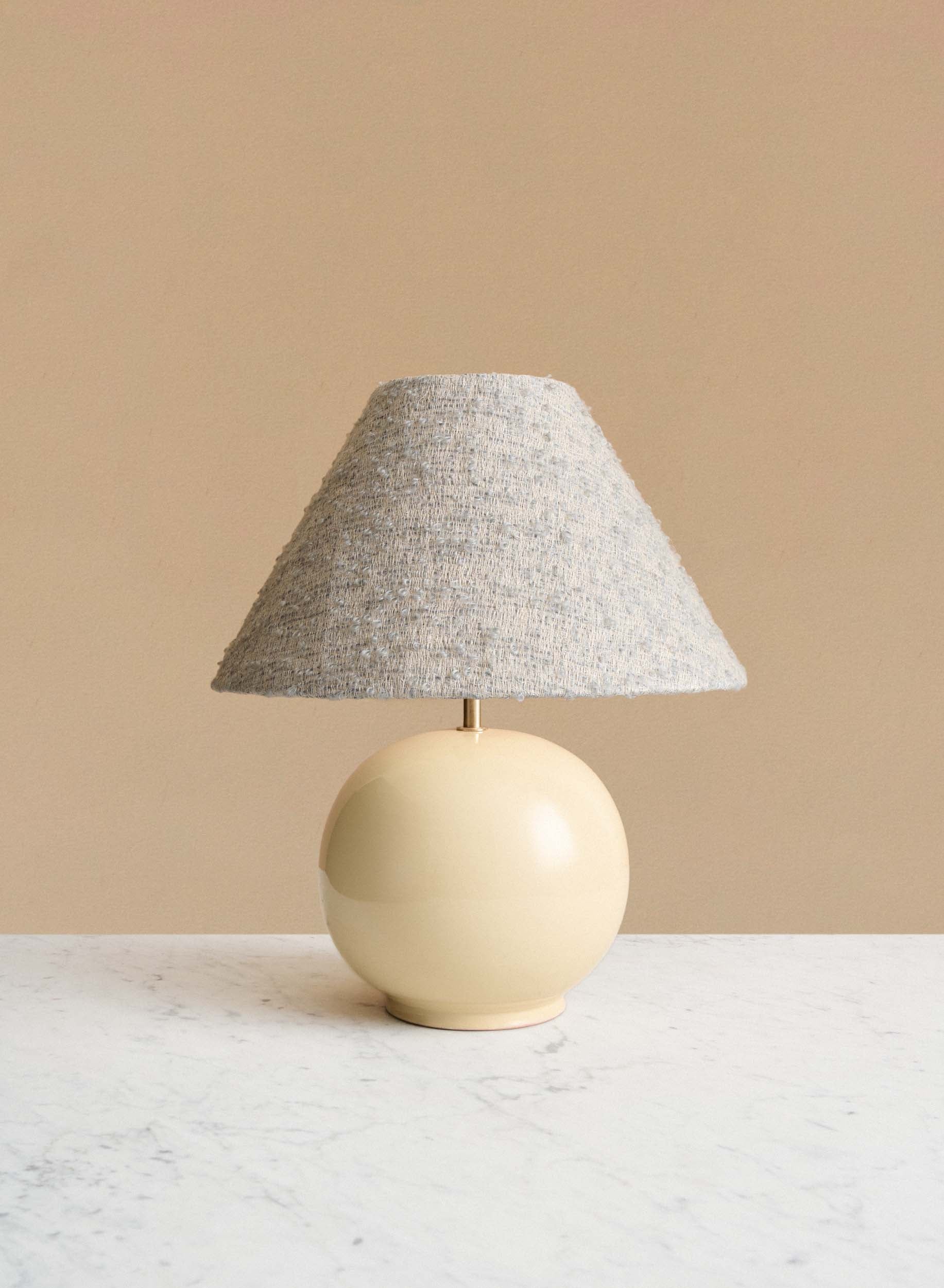 Bordslampa Tondo Crema | Cono Pale Blue
