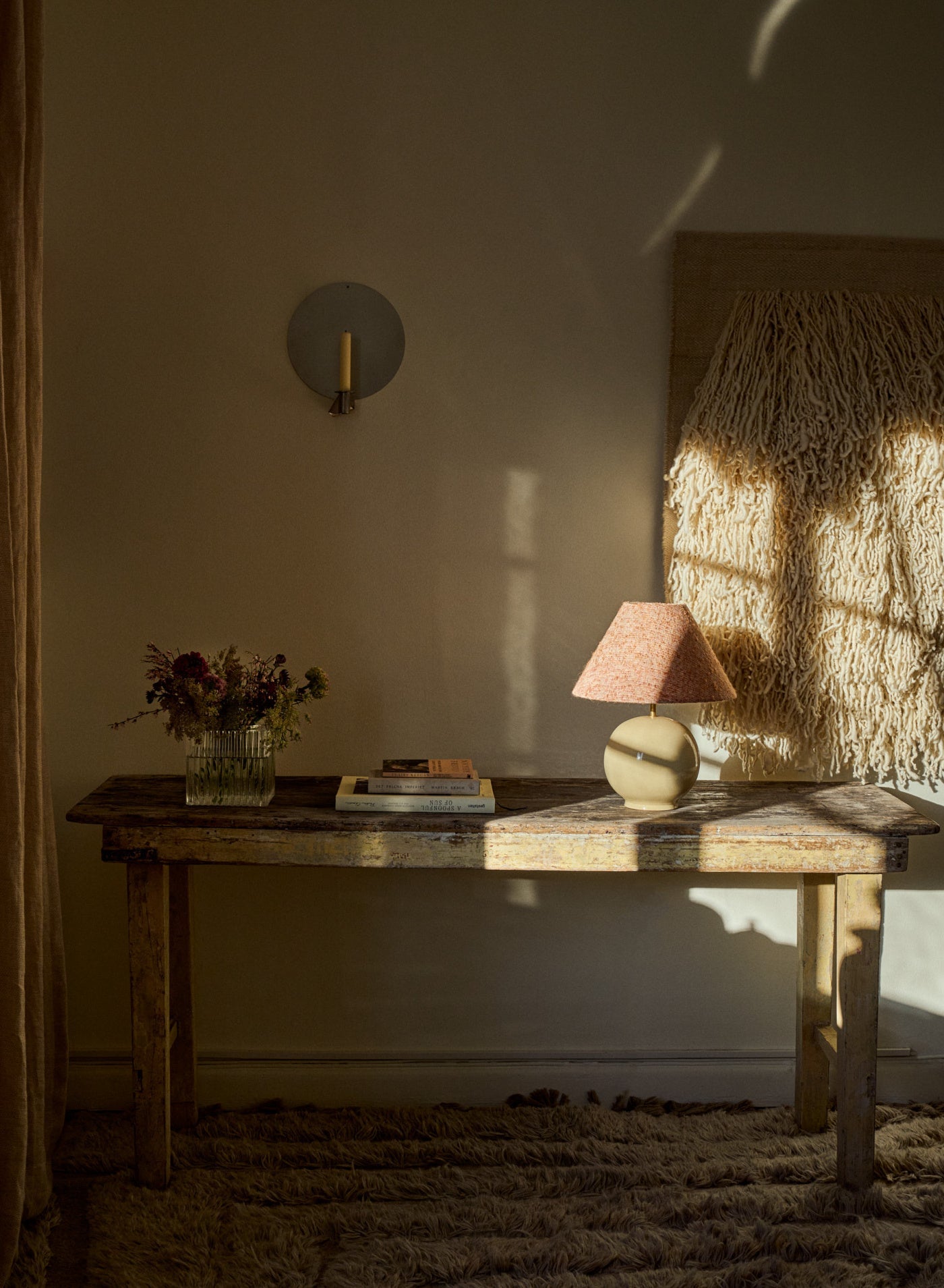 Bordslampa Tondo Crema | Cono Burnt Orange