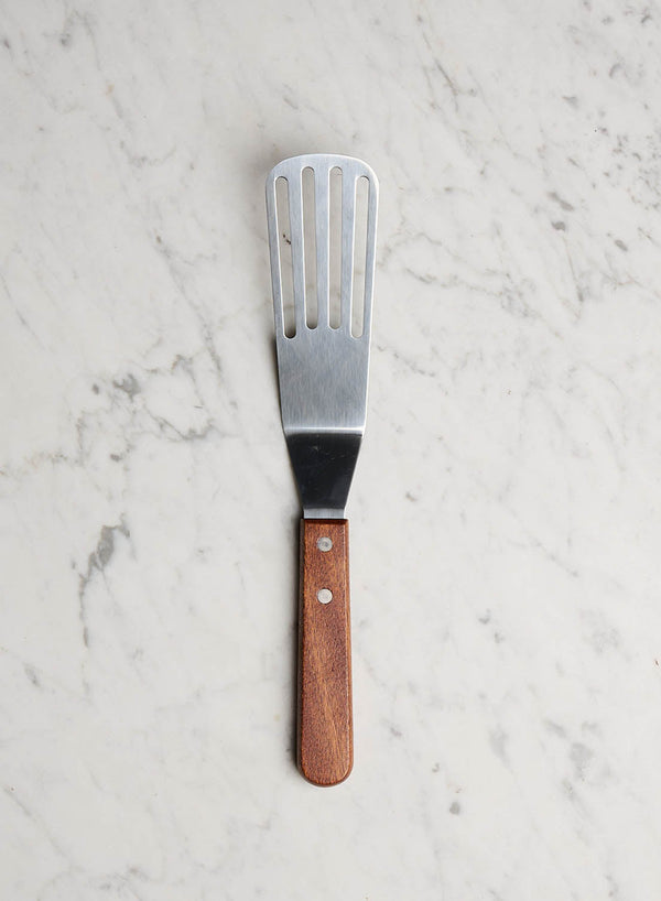 Stekspade 28 cm Perforerad