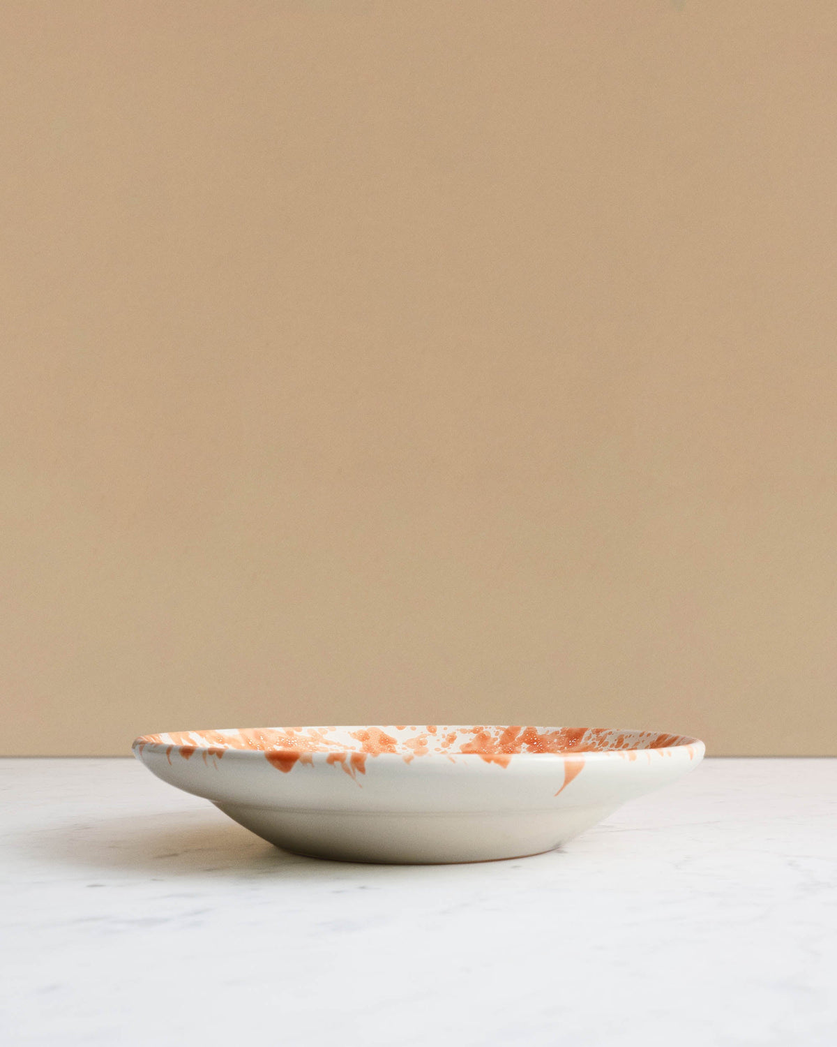 Djup tallrik Spruzzi Arancio – djup-tallrik-spruzzi-arancio-nfs20f23smar