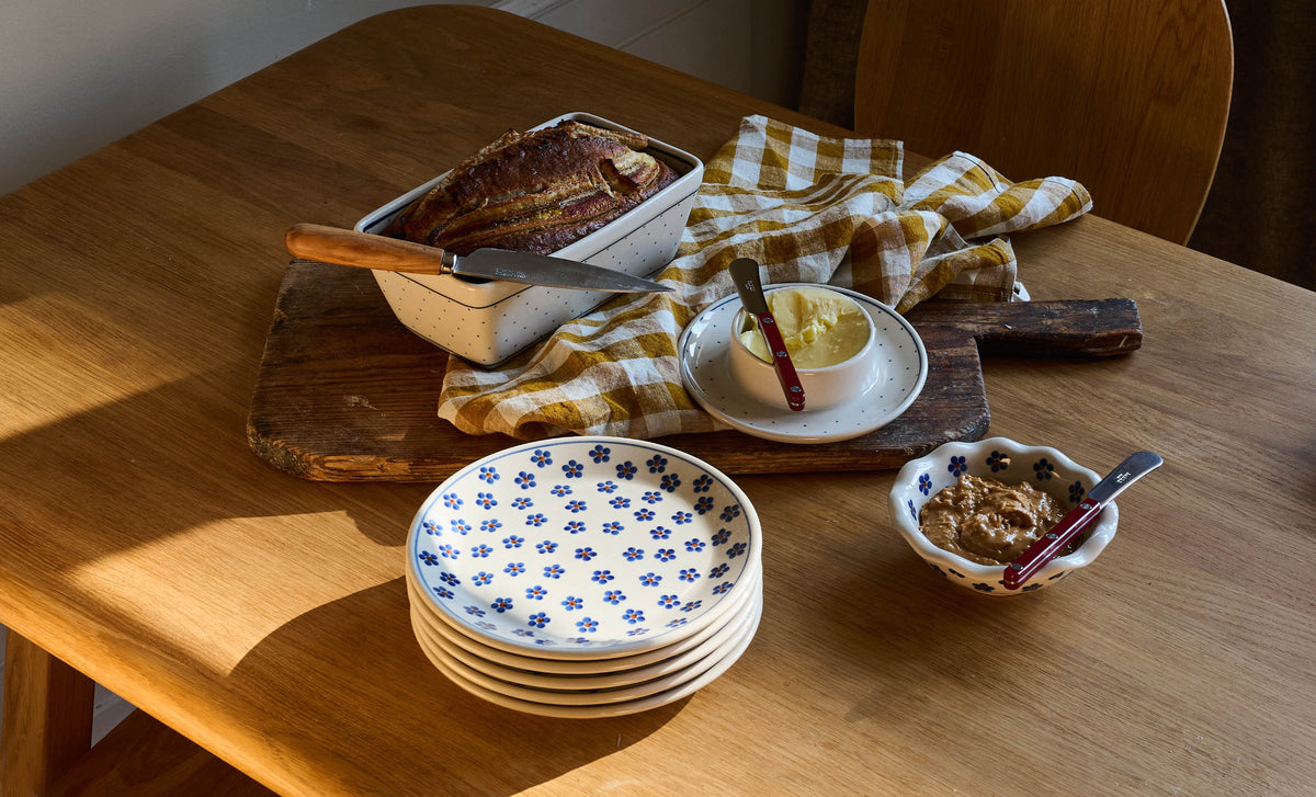 Dukat bord — Det dukade bordet