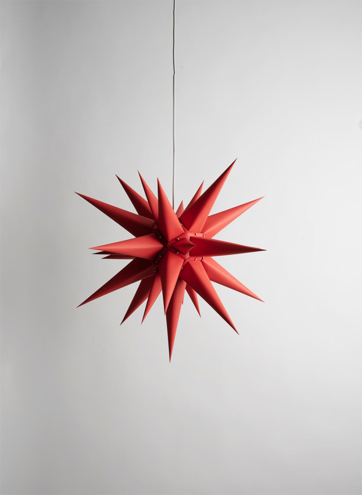 Moravia Star Red 60cm