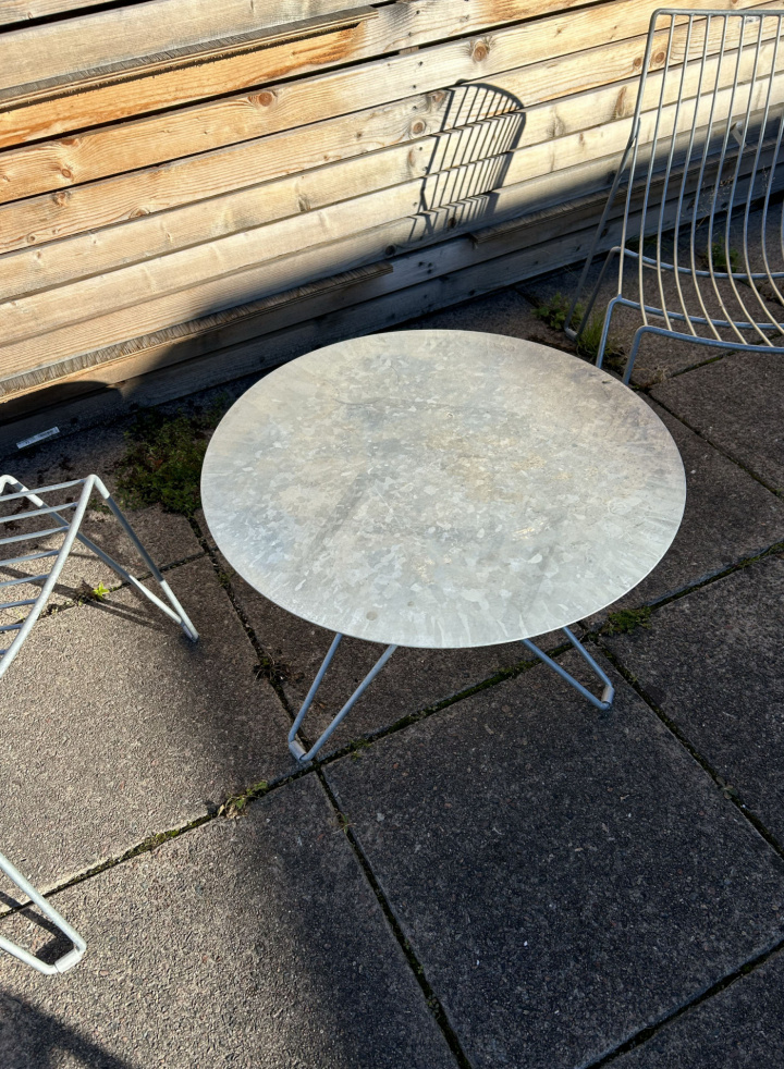 Tio Lounge Table Hot Galvanized ø60 cm