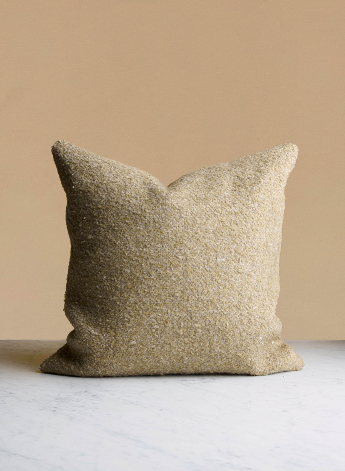 Prydnadskudde 50x50 Mons Fennel Seed i gruppen DETALJER / TEXTIL / PRYDNADSKUDDAR hos Tambur Store AB (ASTMO432550X50)