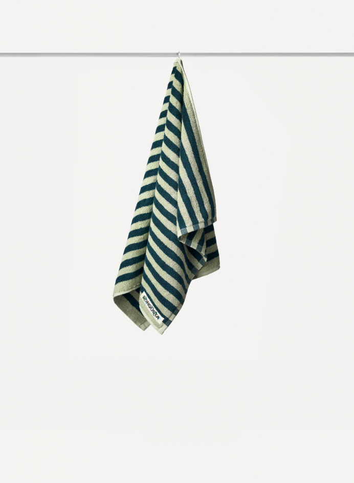 Guest Towel Foam & Teal Stripe i gruppen DETALJER / Textil / BADRUMSTEXTILIER hos Tambur Store AB (BONBON11004)