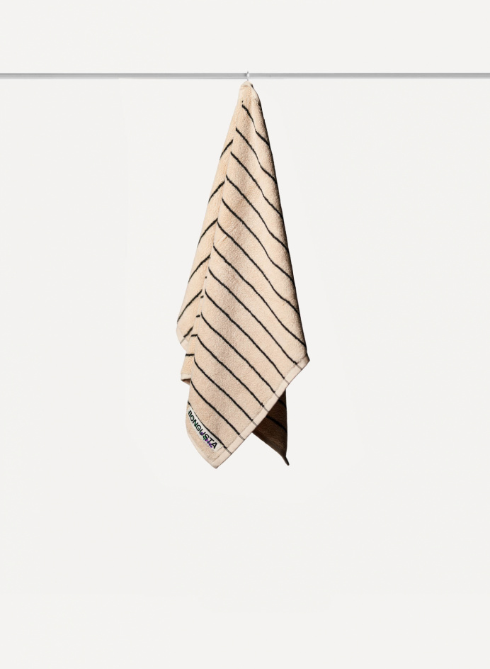 Guest Towel Creme & Ink Stripe i gruppen DETALJER / TEXTIL / BADRUMSTEXTILIER hos Tambur Store AB (BONBON11006)