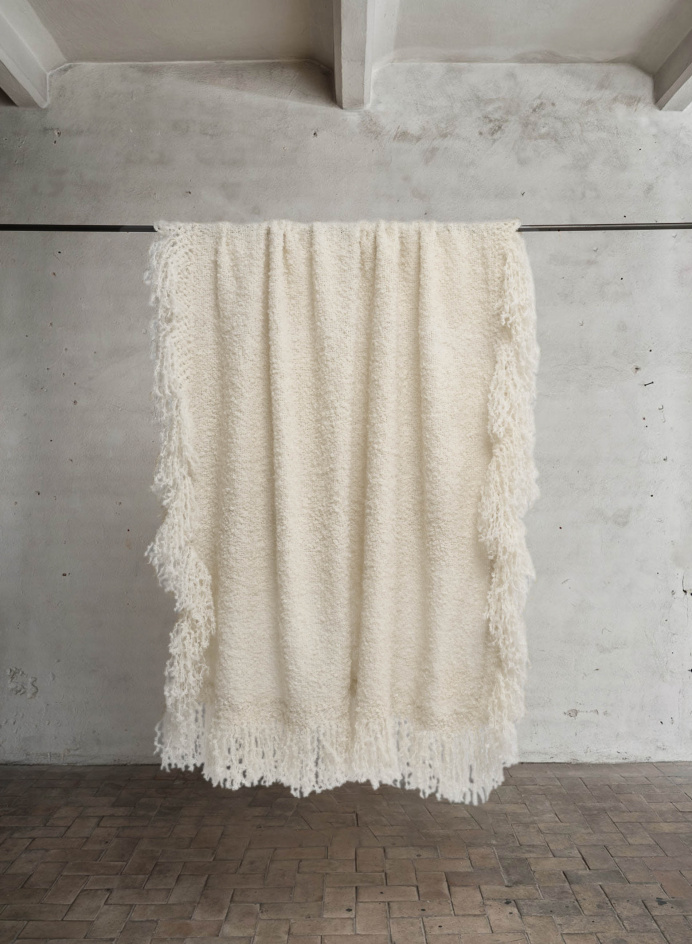 Ullpläd Ivory i gruppen Detaljer / Textil / Plädar hos Tambur Store AB (CAPIVT140x180)