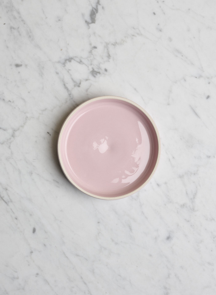 Olivfat Pink i gruppen Kök / Porslin / Serveringsfat hos Tambur Store AB (INUOR)