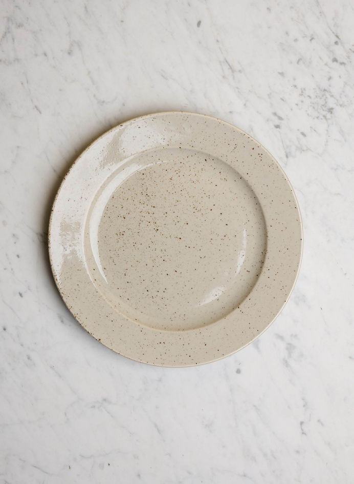 Middagstallrik Natural i gruppen Kök / Porslin / Middagstallrikar hos Tambur Store AB (LILLSN2128V)