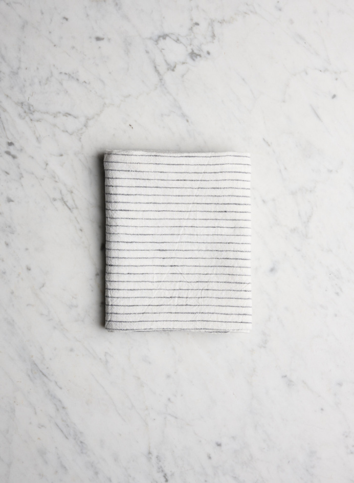 Kökshandduk Grey Stripe i gruppen Kök / Dukning / Kökstextilier hos Tambur Store AB (LNGSTDT40180)