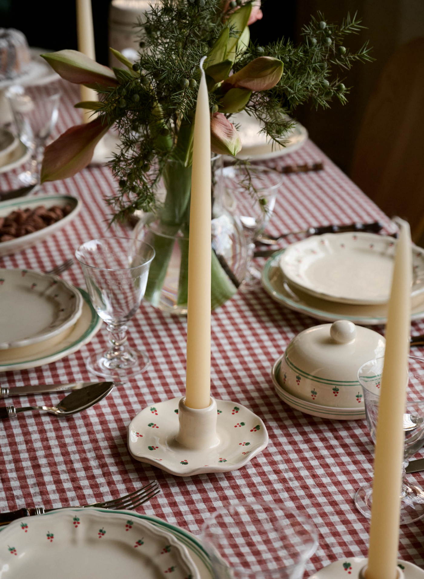 Wavy Candle Holder Fiore Rosso Wavy Candle Holder Fiore Rosso