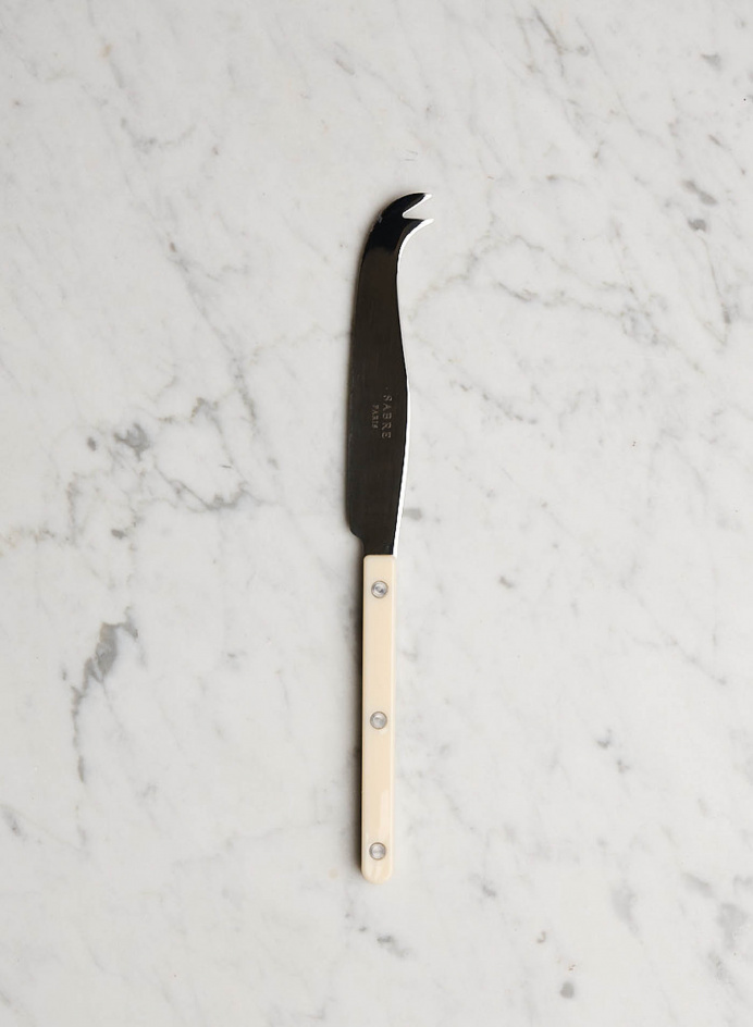 Ostkniv Bistro Ivory i gruppen Kök / Dukning / Bestick hos Tambur Store AB (SAB22IV)
