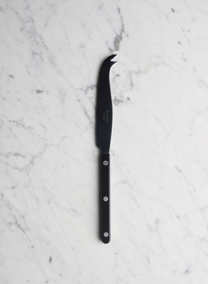 Ostkniv Bistro Black i gruppen Kök / Dukning / Bestick hos Tambur Store AB (SAB22NO)