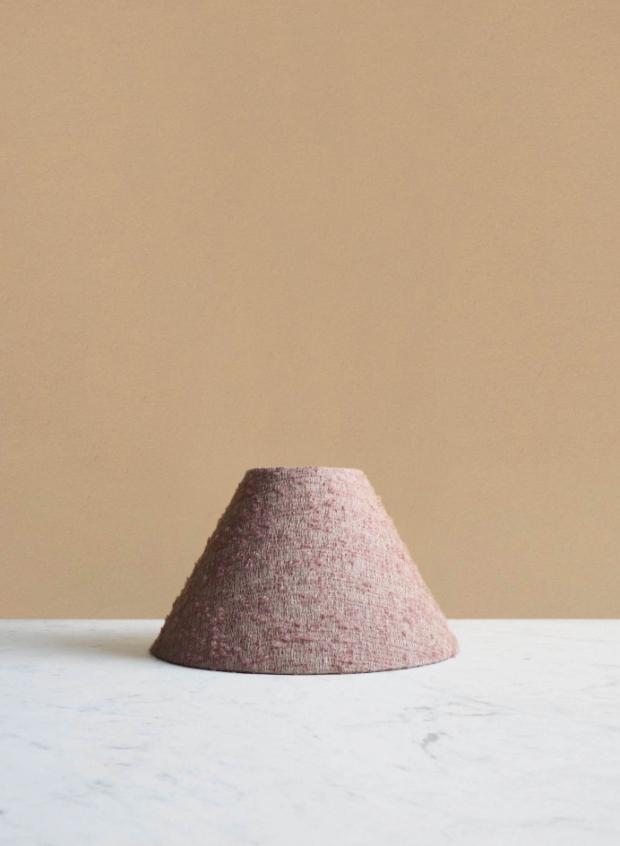 Lampskärm Cono Piccolo Powder Pink i gruppen Belysning / Lampskärmar hos Tambur Store AB (TAMU25TO6132)